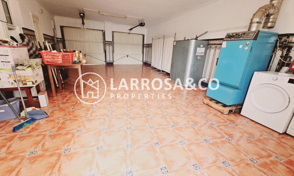 Resale - Detached House/Villa - Torrevieja - La Siesta - El Salado - Torreta