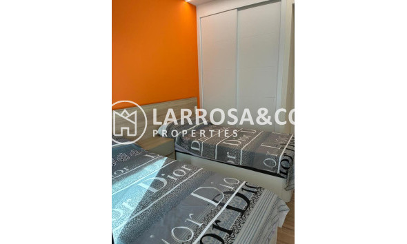 Reventa - Apartamento - Villamartín - Costa Blanca