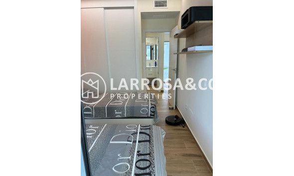 Reventa - Apartamento - Villamartín - Costa Blanca