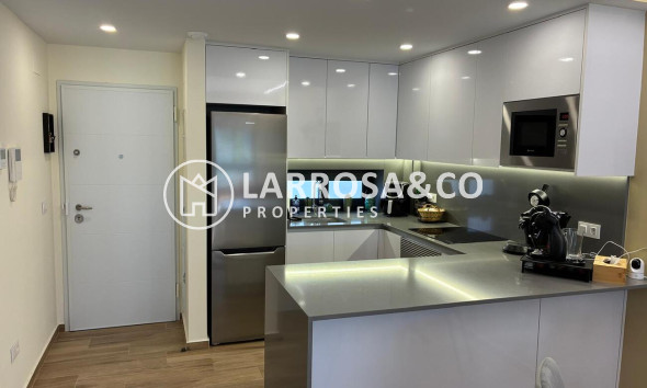 Reventa - Apartamento - Villamartín - Costa Blanca