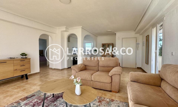 A Vendre - Penthouse  - Torrevieja - Punta Prima