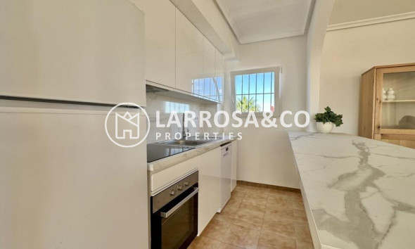 A Vendre - Penthouse  - Torrevieja - Punta Prima