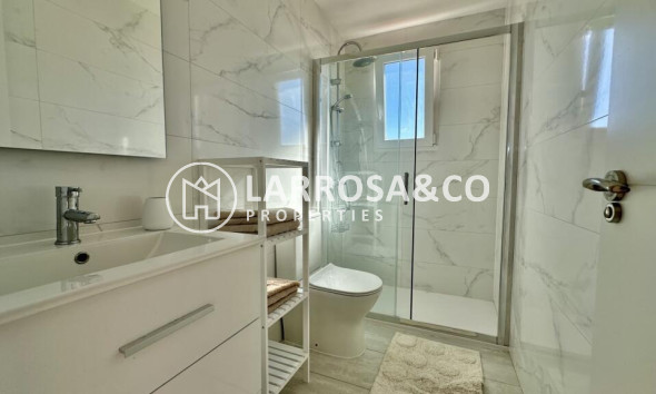 A Vendre - Penthouse  - Torrevieja - Punta Prima