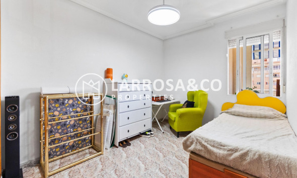 Reventa - Apartamento - Torrevieja - Centro