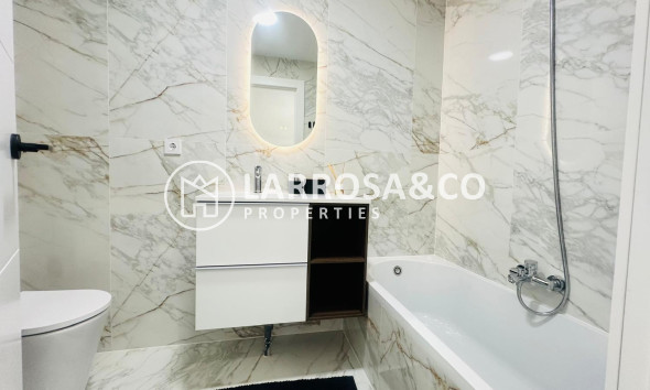 Reventa - Apartamento - Torrevieja - Playa del cura