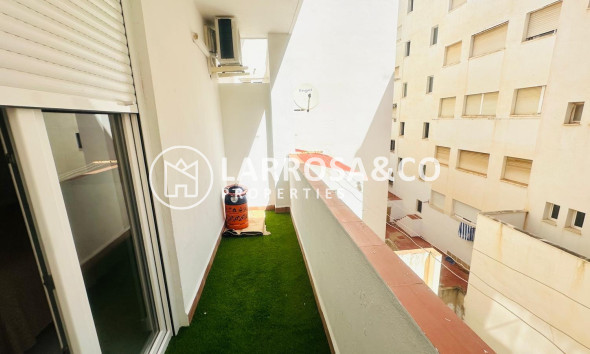 Reventa - Apartamento - Torrevieja - Playa del cura