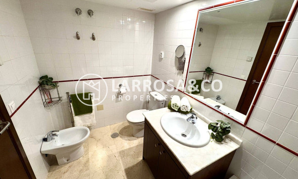 Resale - Apartment - Torrevieja - Punta Prima