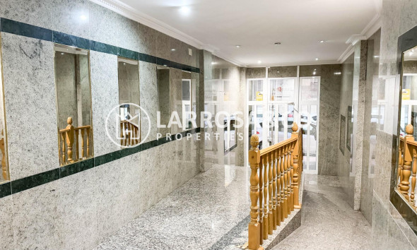 Reventa - Apartamento - Torrevieja - Parque de las Naciones