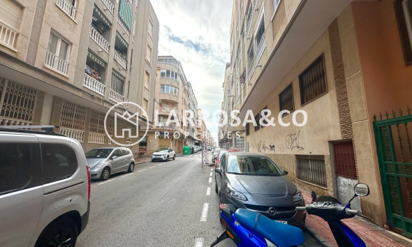 Reventa - Apartamento - Torrevieja - Centro