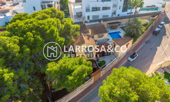 Resale - Detached House/Villa - Torrevieja - Los Balcones