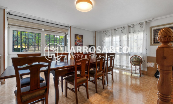 Resale - Detached House/Villa - Torrevieja - Los Balcones