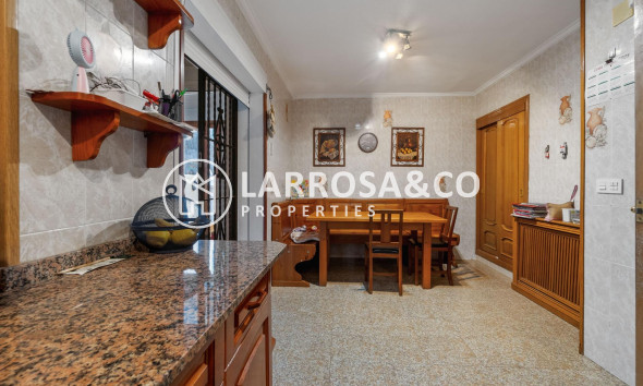Resale - Detached House/Villa - Torrevieja - Los Balcones