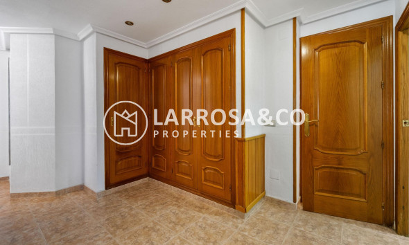 Resale - Detached House/Villa - Torrevieja - Los Balcones