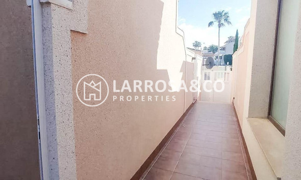 A Vendre - Semi-detached house - Torrevieja - Los Altos