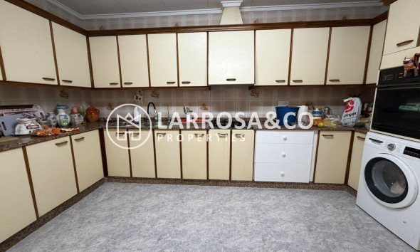 Resale - Apartment - Torrevieja - Playa del cura