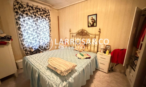 Resale - Apartment - Torrevieja - Playa del cura