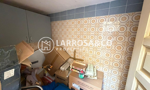 Resale - Apartment - Torrevieja - Playa del cura