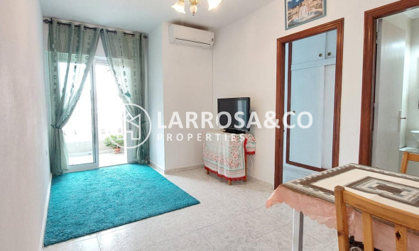Resale - Apartment - Torrevieja - Estacion de autobuses