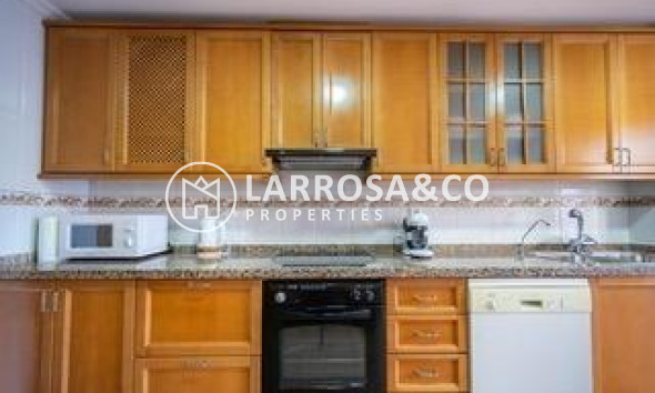 Resale - Apartment - Torrevieja - Playa del cura