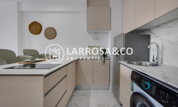 Resale - Apartment - Torrevieja - Cabo cervera