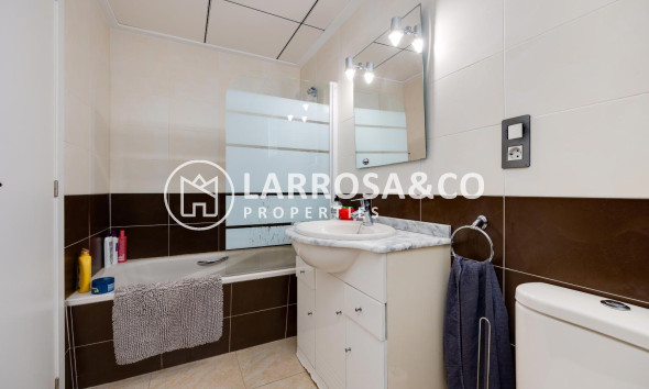 Reventa - Apartamento - Torrevieja - Centro