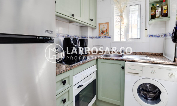 Reventa - Bungalow - Torrevieja - Aguas Nuevas