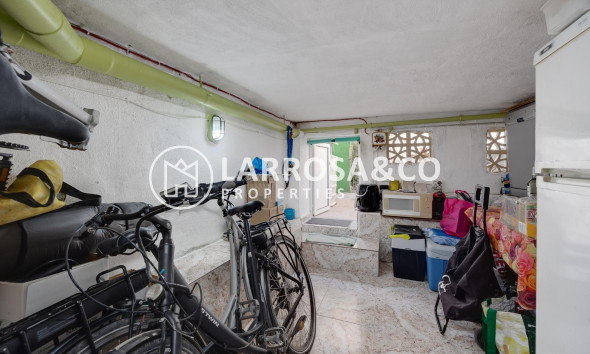 Reventa - Bungalow - Torrevieja - Aguas Nuevas