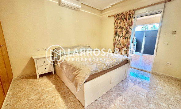 A Vendre - Villa - Dolores - CMNO. ESCORREDOR