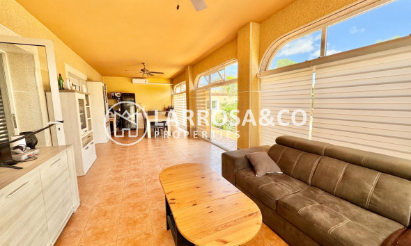 A Vendre - Villa - Dolores - CMNO. ESCORREDOR