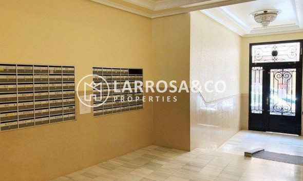 Вторичный рынок - Квартира - Торревьеха - Playa del cura