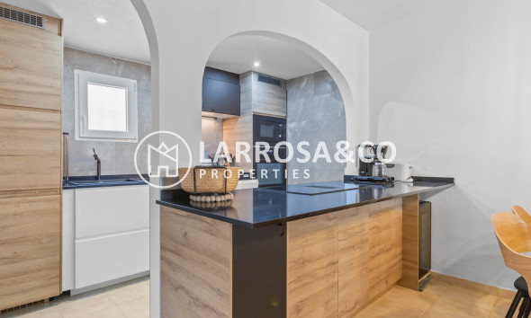 Resale - Bungalow - Torrevieja - Costa Blanca