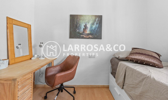 Resale - Bungalow - Torrevieja - Costa Blanca