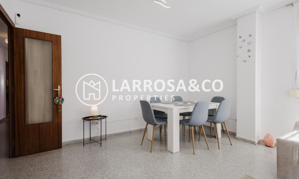 Resale - Apartment - San Miguel de Salinas