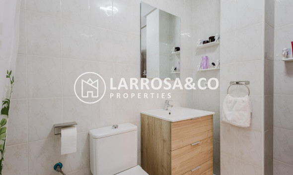 Resale - Apartment - San Miguel de Salinas