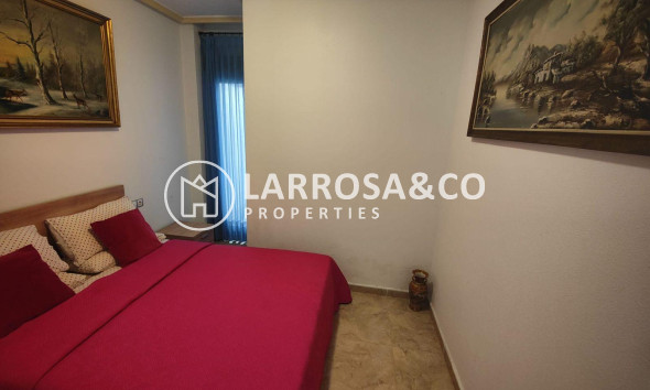 Resale - Apartment - Torrevieja - La Mata