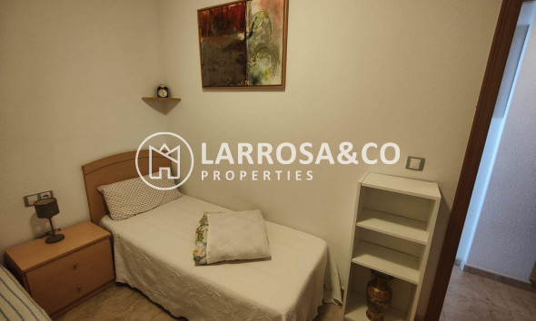 Resale - Apartment - Torrevieja - La Mata
