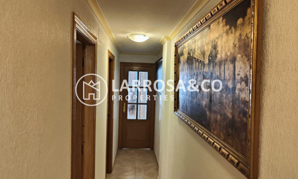 Resale - Apartment - Torrevieja - La Mata