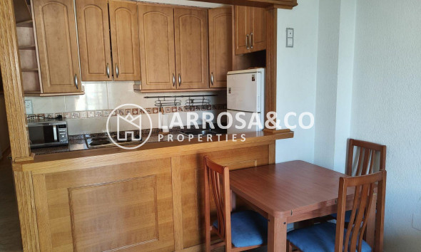 Resale - Apartment - Torrevieja - La Mata
