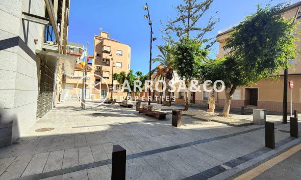 Resale - Apartment - Torrevieja - La Mata