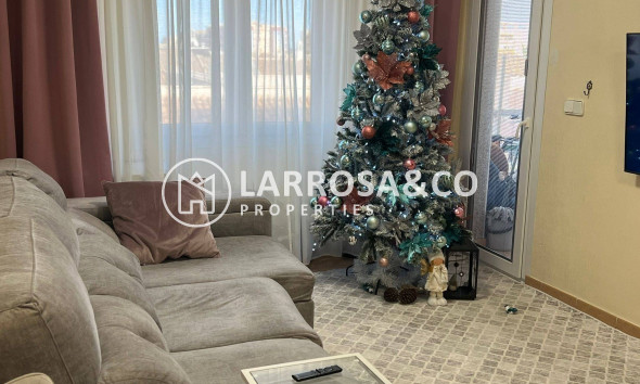 Resale - Apartment - Torrevieja - Aguas Nuevas