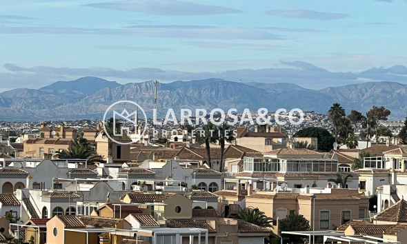 Resale - Apartment - Torrevieja - Aguas Nuevas