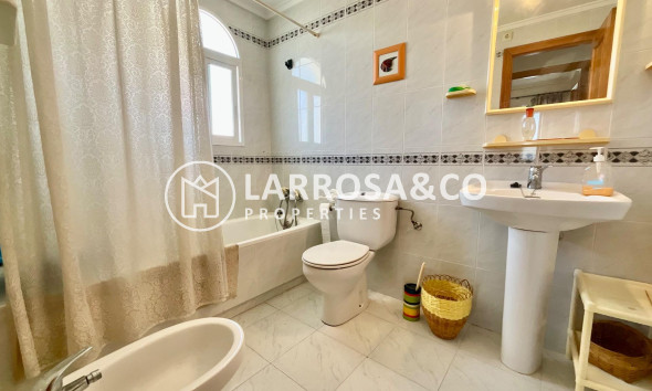 Herverkoop - Apartment - Torrevieja - La Mata