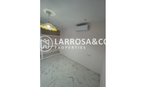 Resale - Apartment - Torrevieja - Costa Blanca