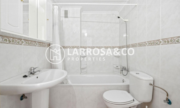 Resale - Apartment - Torrevieja - Los Locos Beach