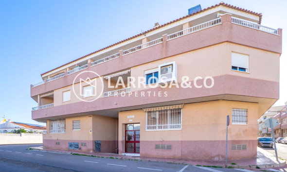 Resale - Apartment - Torrevieja - Los Locos Beach