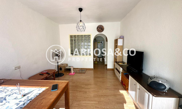 Resale - Apartment - Torrevieja - Estacion de autobuses