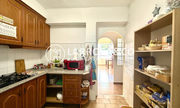 Resale - Apartment - Torrevieja - Estacion de autobuses