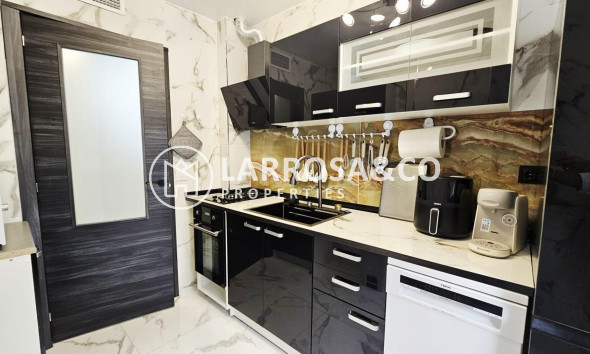 Reventa - Apartamento - Torrevieja - Acequion