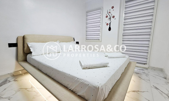 Reventa - Apartamento - Torrevieja - Acequion