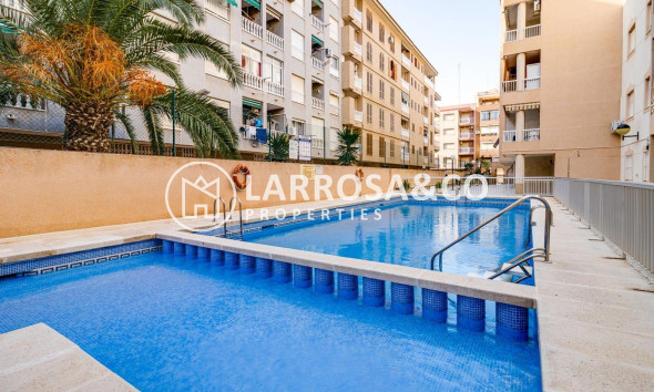 Herverkoop - Apartment - Torrevieja - Acequion